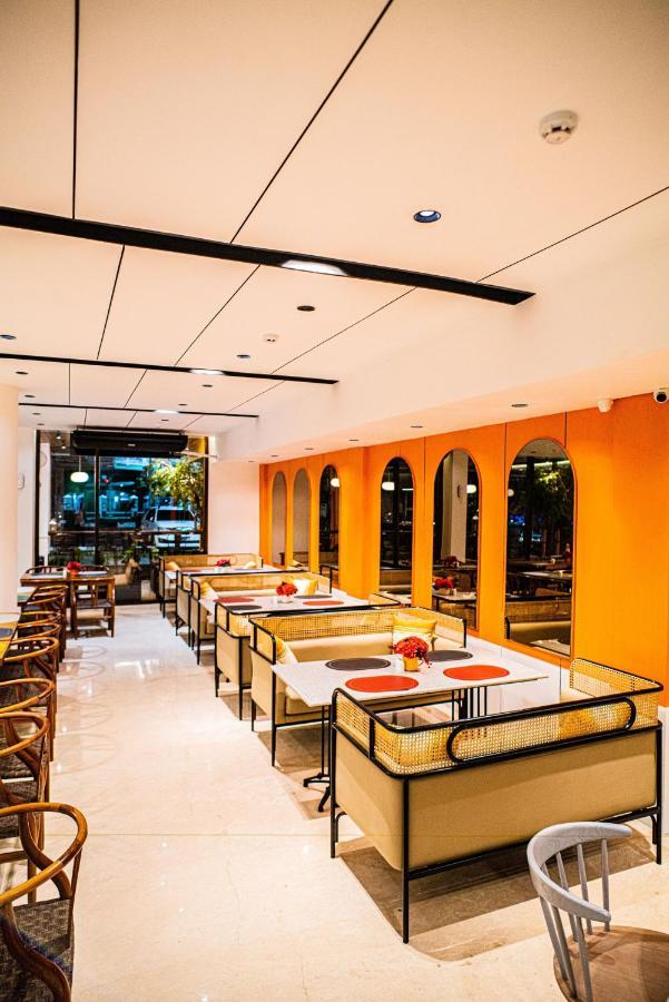 Alhambra Hotel בנדה אקה מראה חיצוני תמונה
